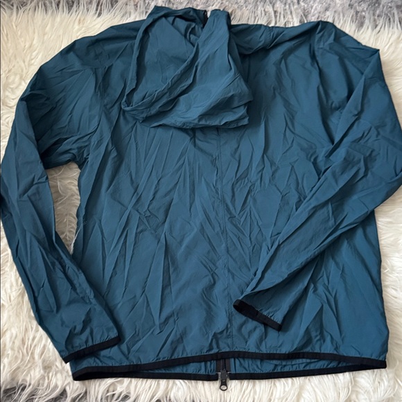 MAGNLENS Bristol Hooded Windbreaker size S - Picture 6 of 6